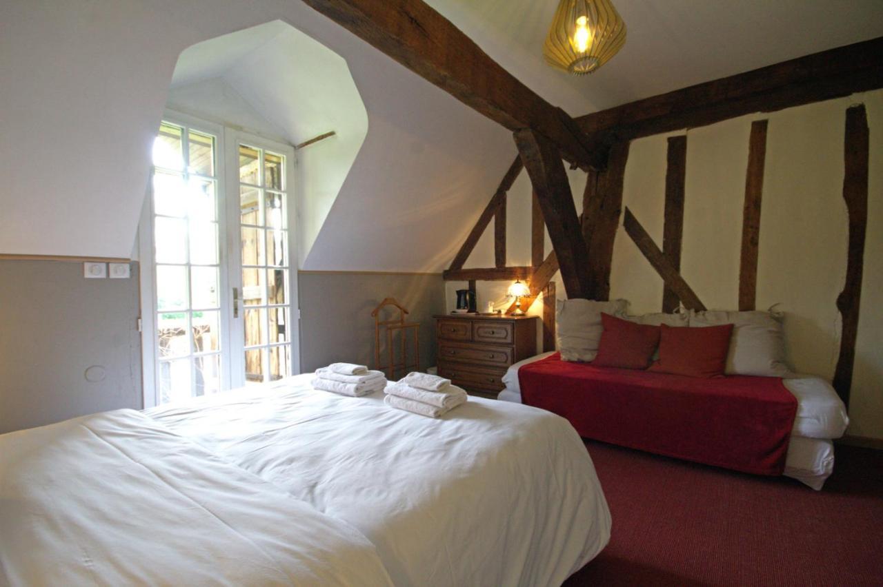 Soir A Pressoir Bed & Breakfast Beaumontel Eksteriør bilde